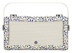 VQ - Hepburn Bluetooth DAB Radio - BlUltimate Ears - Daisy